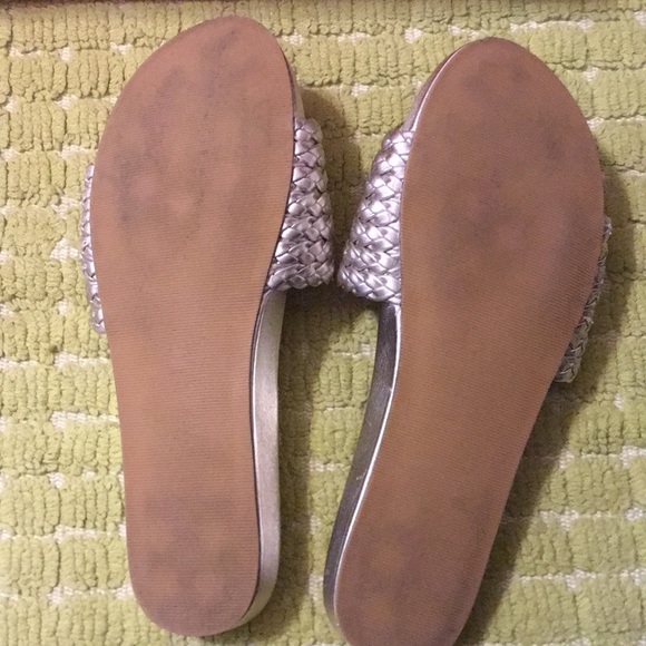 Kaari light gold sandals - Picture 2 of 6